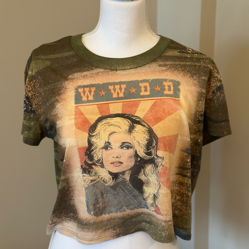 Dolly Parton Tee